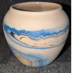 Nemadji Pottery Made in U.S.A. Swirl Art Vase